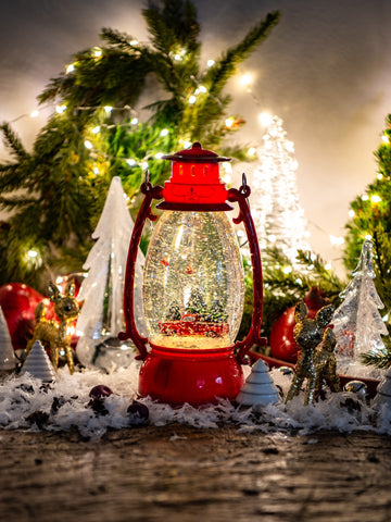 Retro Holiday Lantern Red