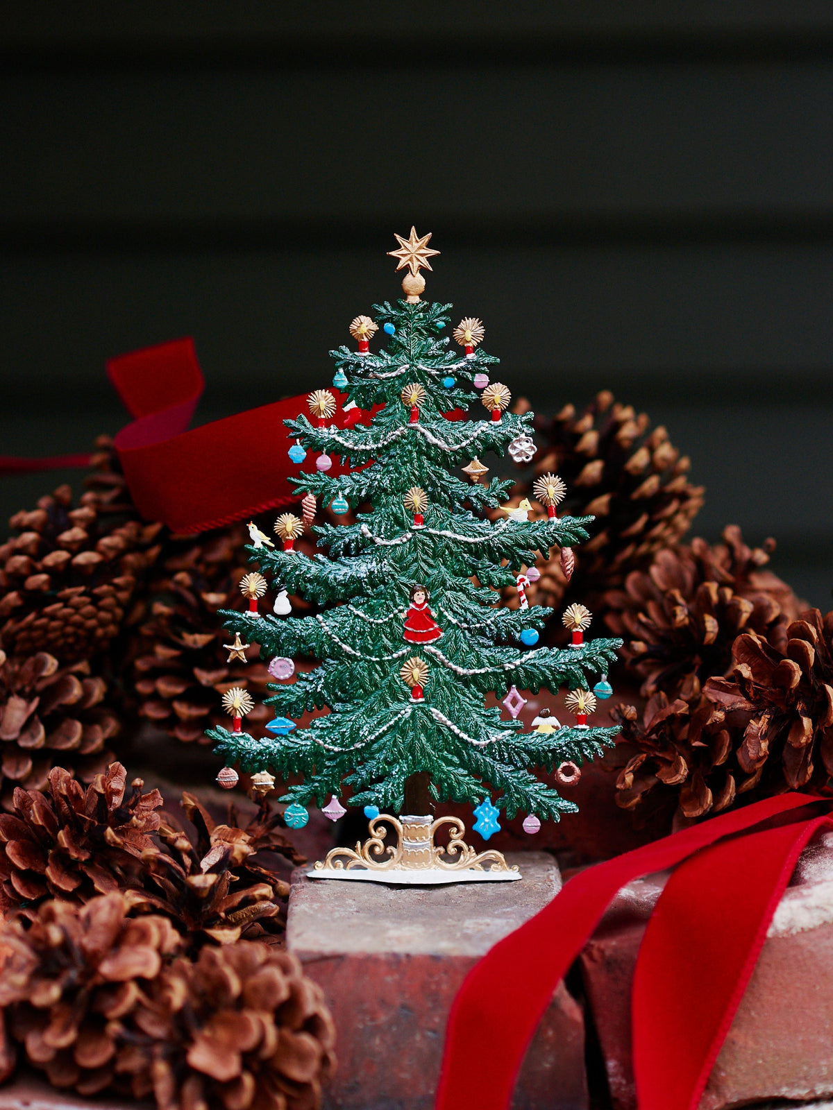 Wilhelm Schweizer Pewter Mid-Sized Decorated Tree