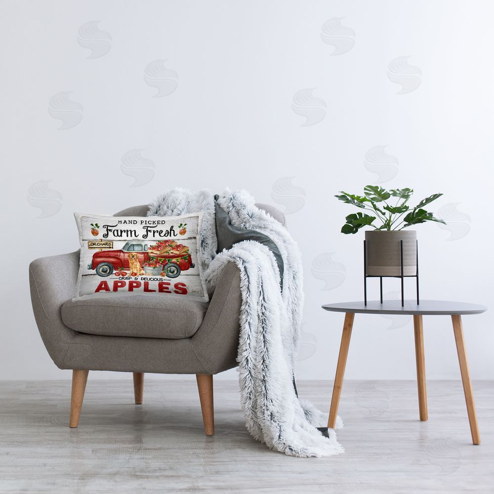 Creatif Belle | Farm Fresh Apples Truck